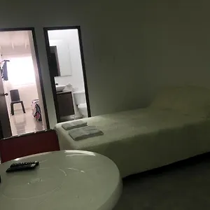 Apartamento Comodo En Laureles, Centrico Y Bien Ubicado Apto404 , Medellín Colombia